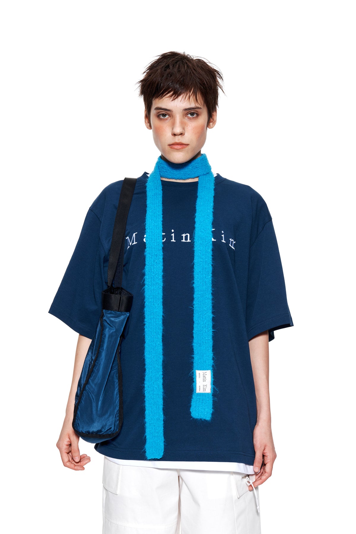 [matinkim] MATIN EMBROIDERY LOGO TOP IN NAVY