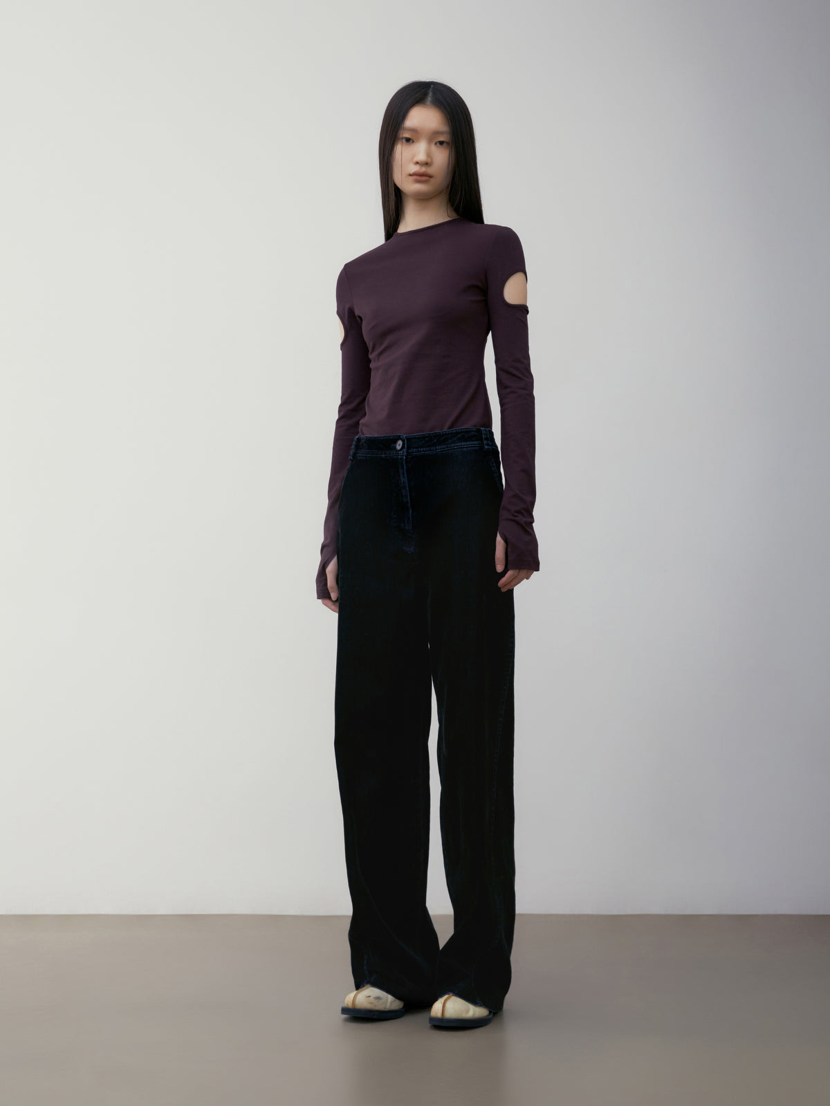 Low Classic Sleeve Hole T-Shirt Purple