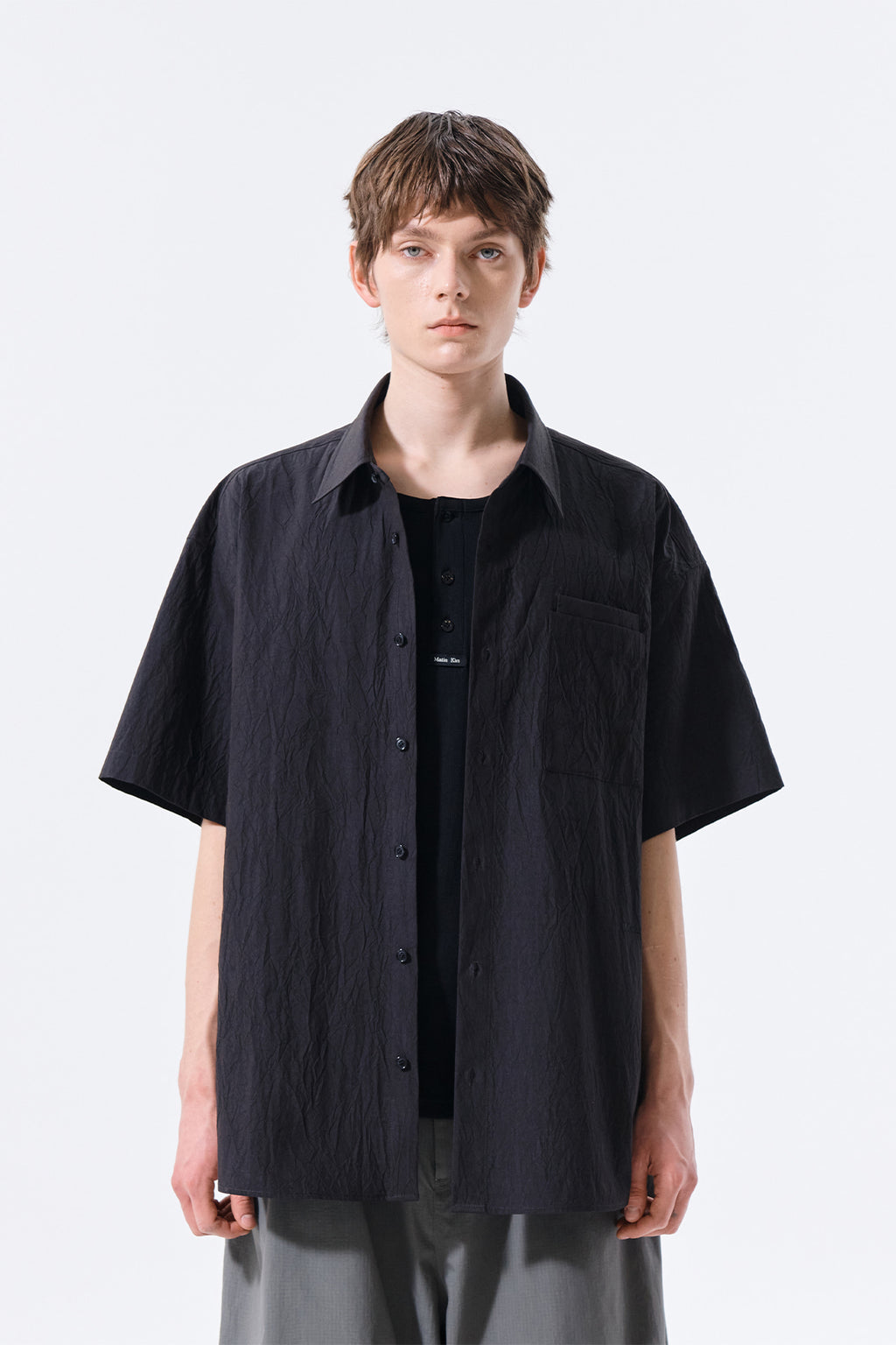 [matinkim] Small Logo Over Fit Shirt For Men IN Charcoal
