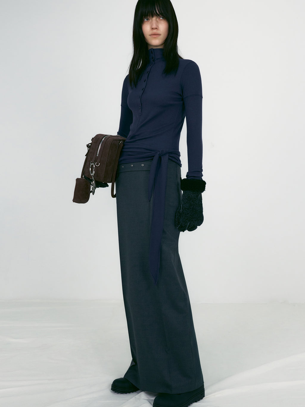 [low_classic] Tabi Gloves
Black