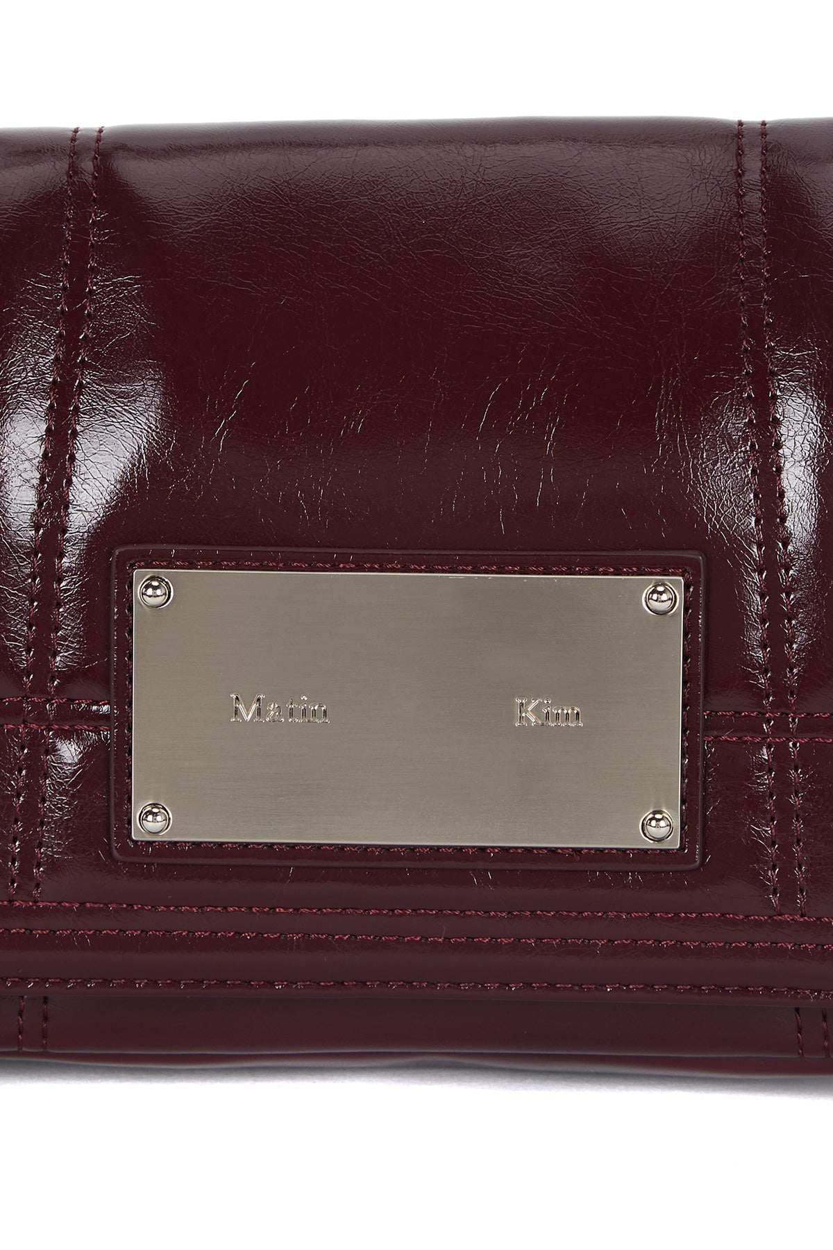 [matinkim] GLOSSY QUILTING SMALL CHAIN BAG IN BURGUNDY