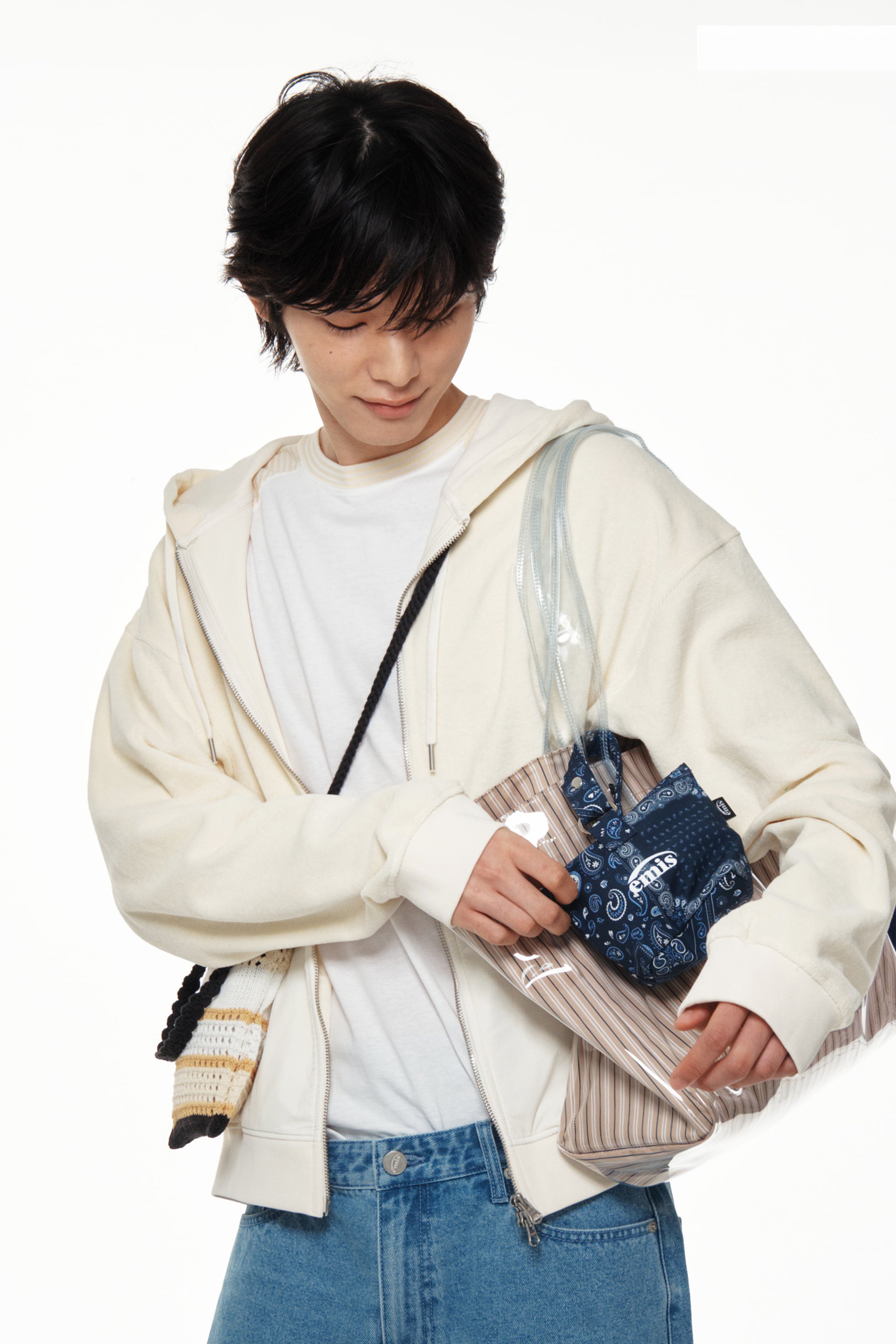 Emis Paisley Mini Pouch-Navy