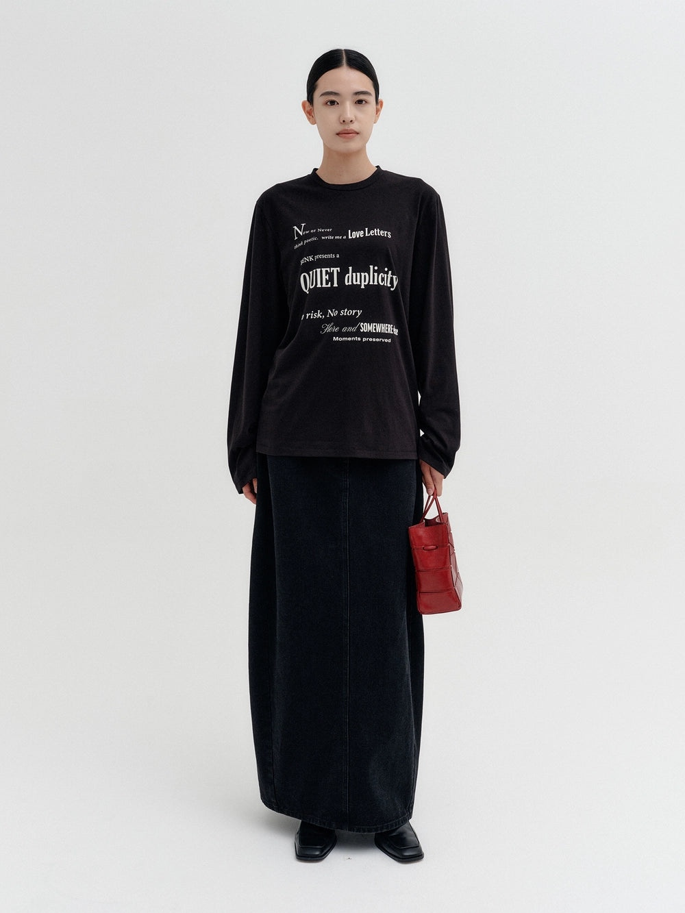 EENK Graphic Print T-shirt - Black