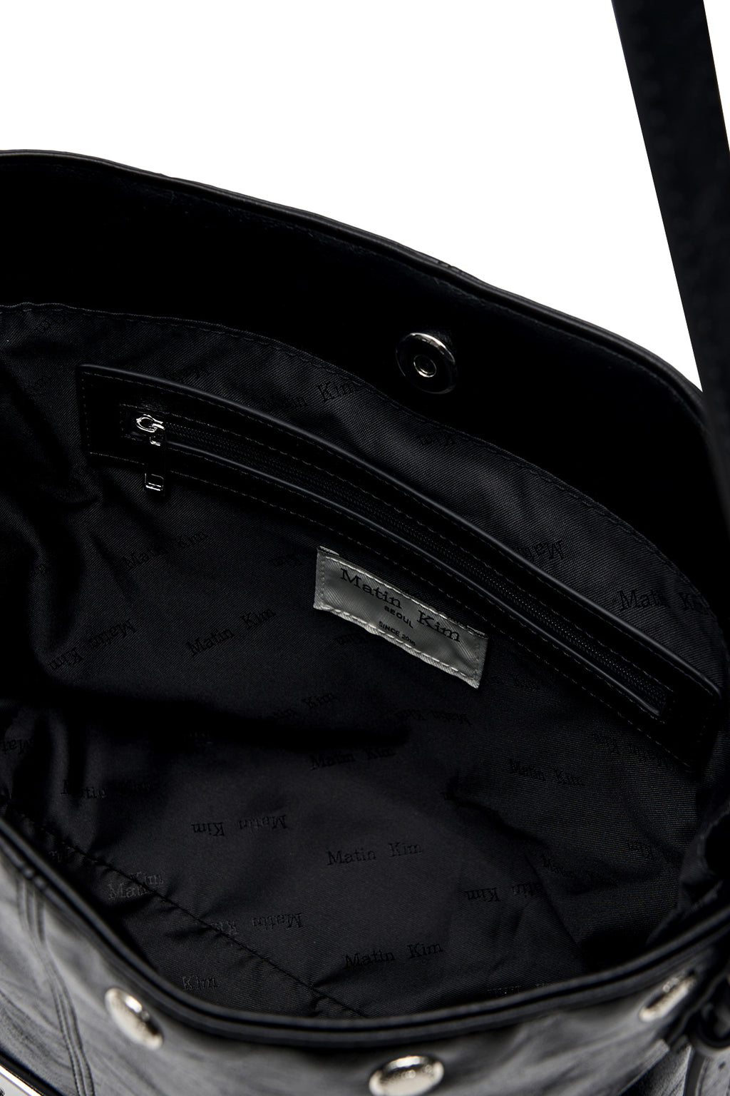 [matinkim] MATIN STUD POINT SMALL SHOULDER BAG IN BLACK