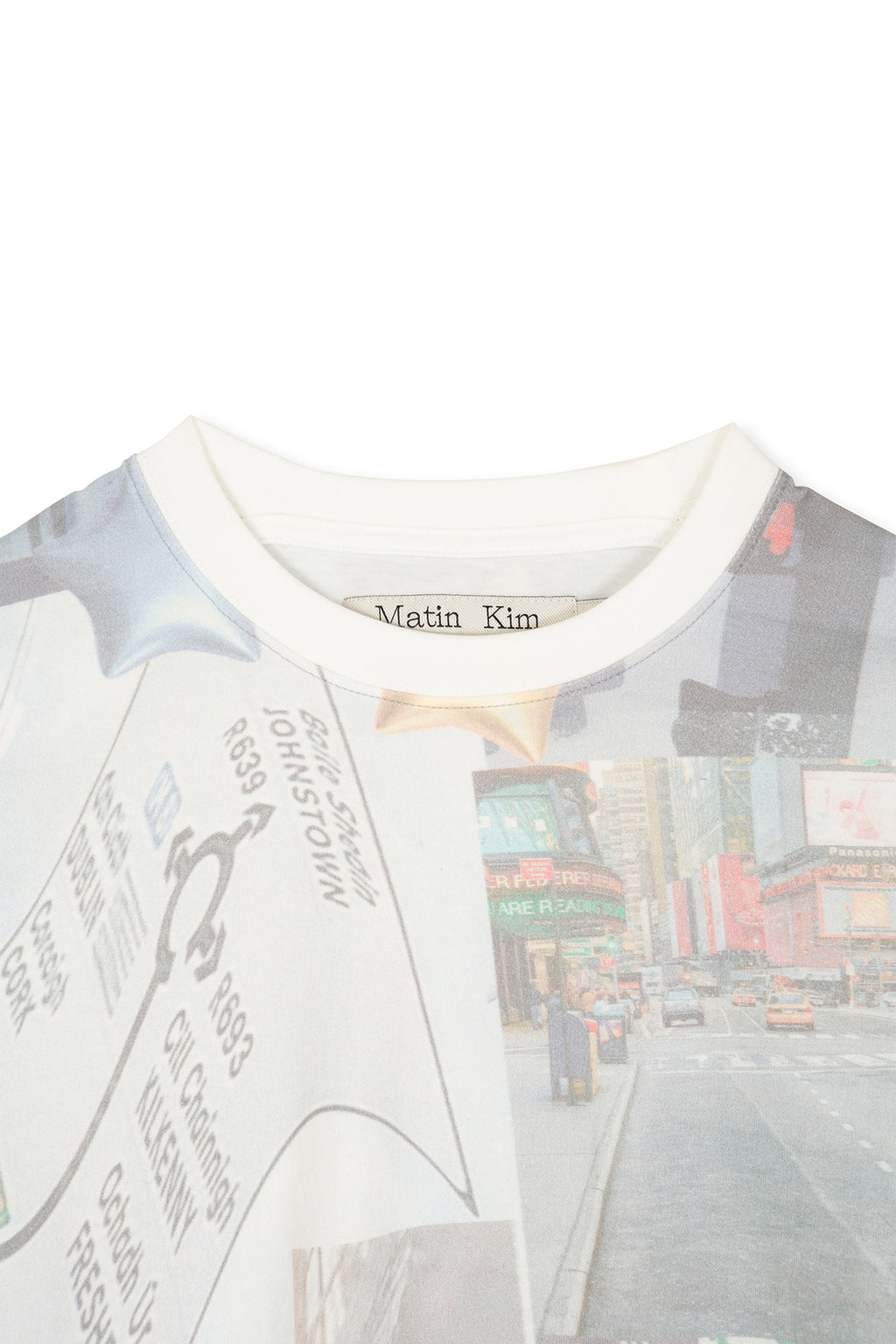 [matinkim] PEACHES PHOTOGRAPHY CROP TOP IN WHITE