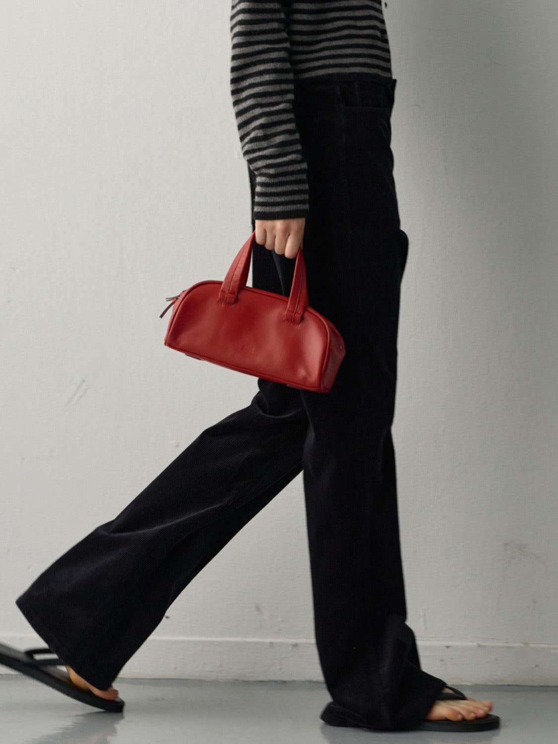 Facade Pattern Foucault Bag red