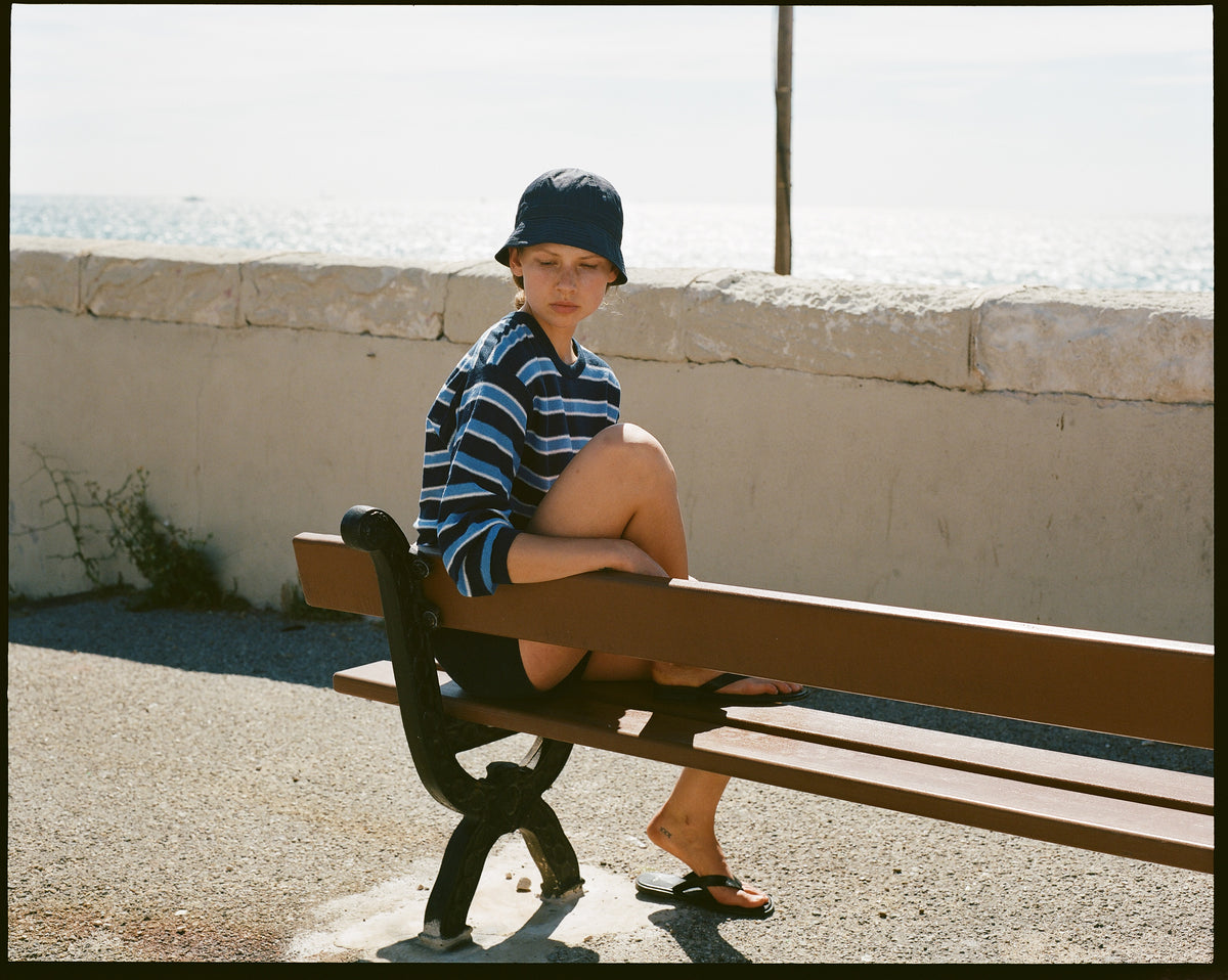 Nothing Written Camp bucket hat (Dark navy)
