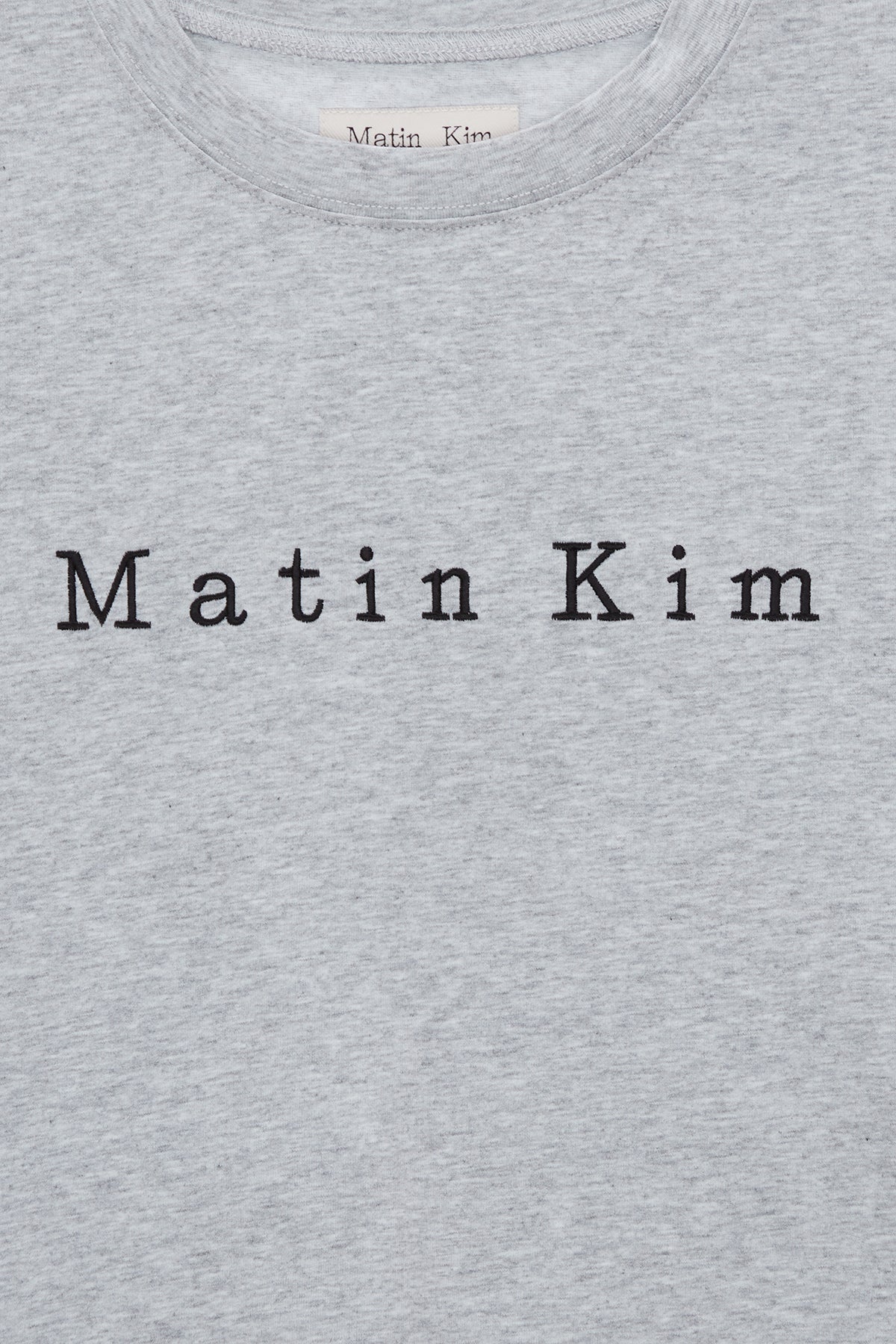 [matinkim] MATIN EMBROIDERY LOGO CROP TOP IN GREY