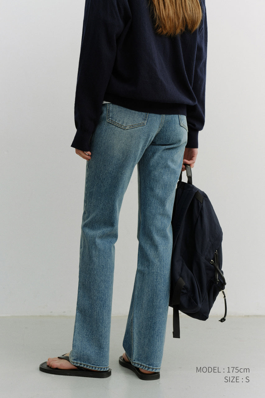 Dunst Essential Semi Boot-Cut Jeans Brushed Blue