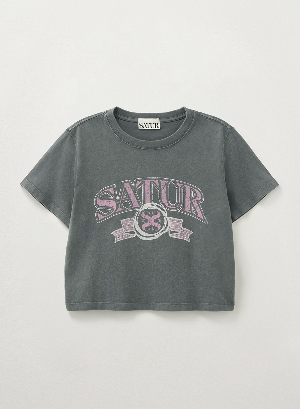 [satur] (W) Arch Logo Pigment Washed T-shirt - Charcoal Pink