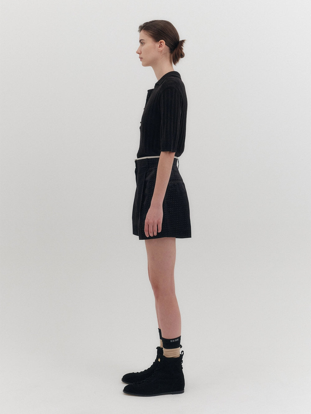 EENK High-Rise Shorts - Black