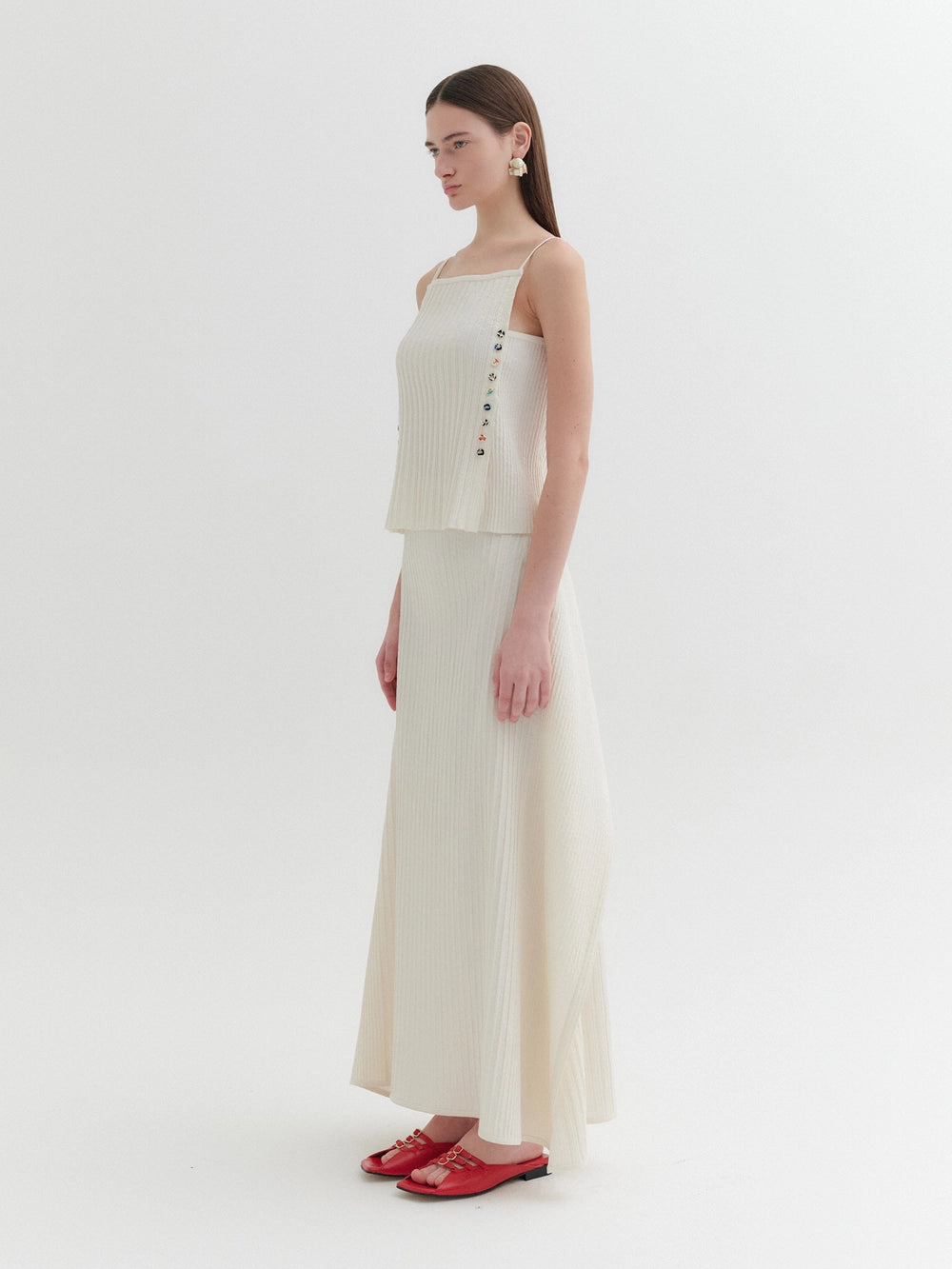 EENK Flowy Pleats Long Skirt - Ivory