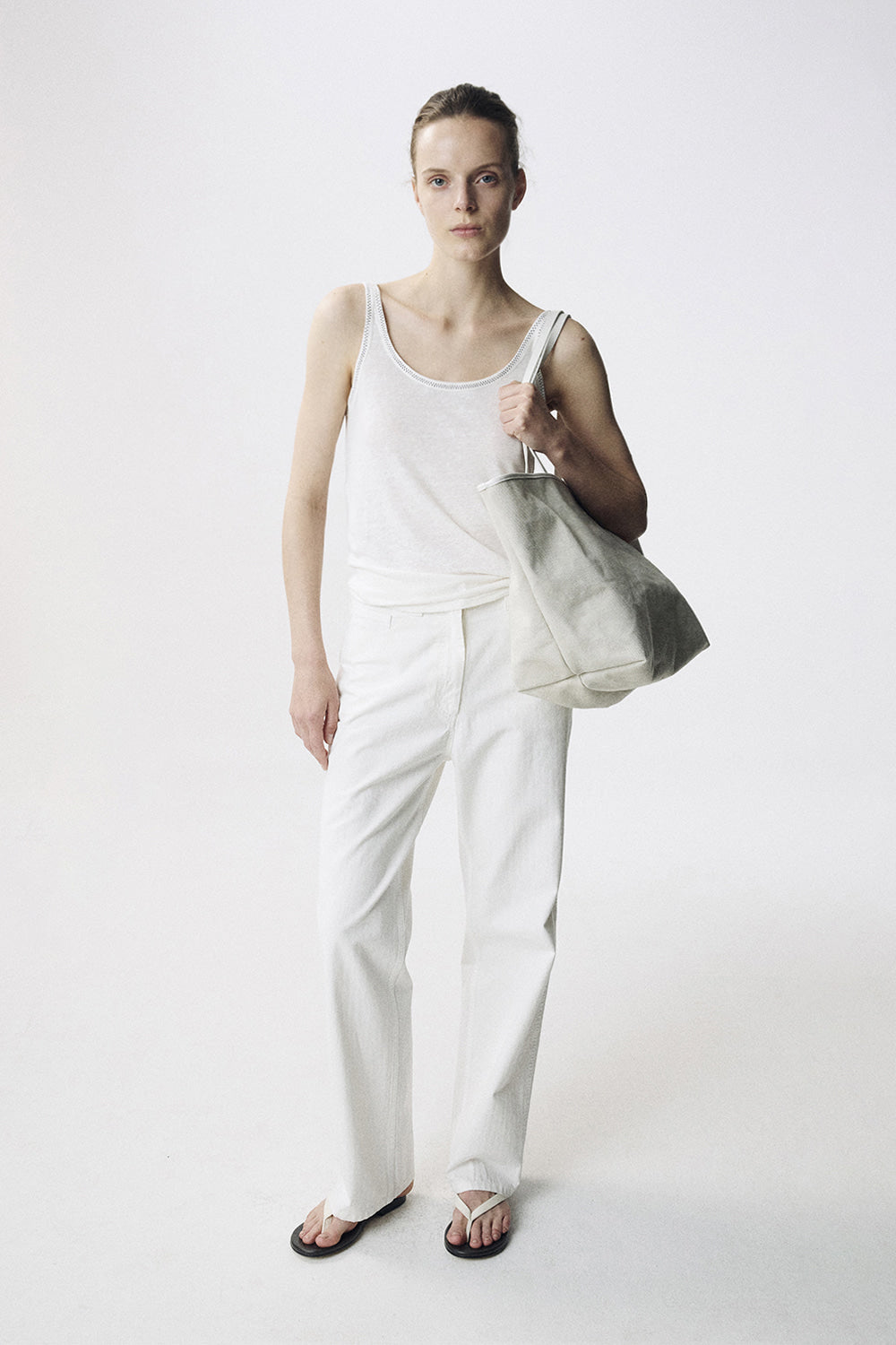 Nothing Written Dover canvas shoulder bag (Ecru white)