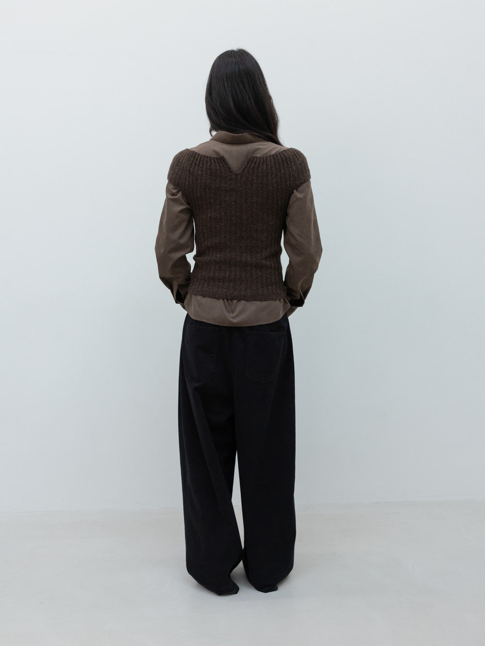 Low Classic Off-Shoulder Wool Knit Brown