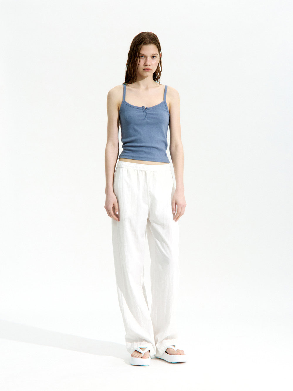 Low Classic Henley Neck Camisole Blue