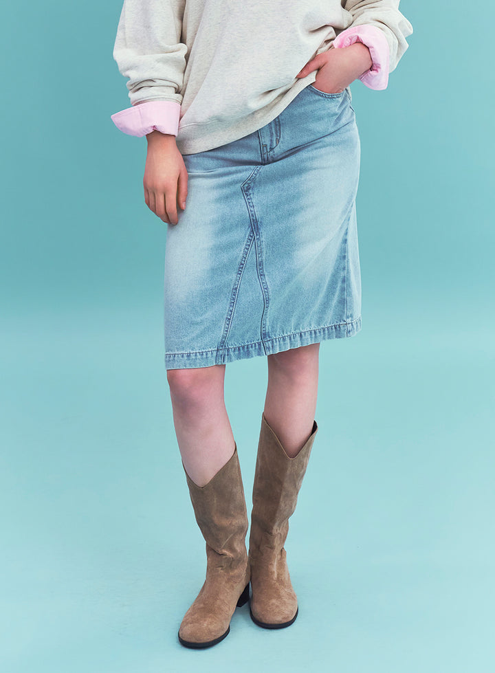 Satur (W) Washed Denim Midi Skirt - Light Blue