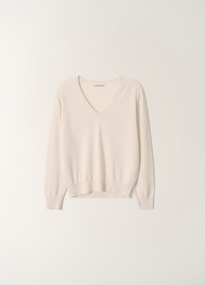 Nothing Written Ciao v-neck pullover (White, M)