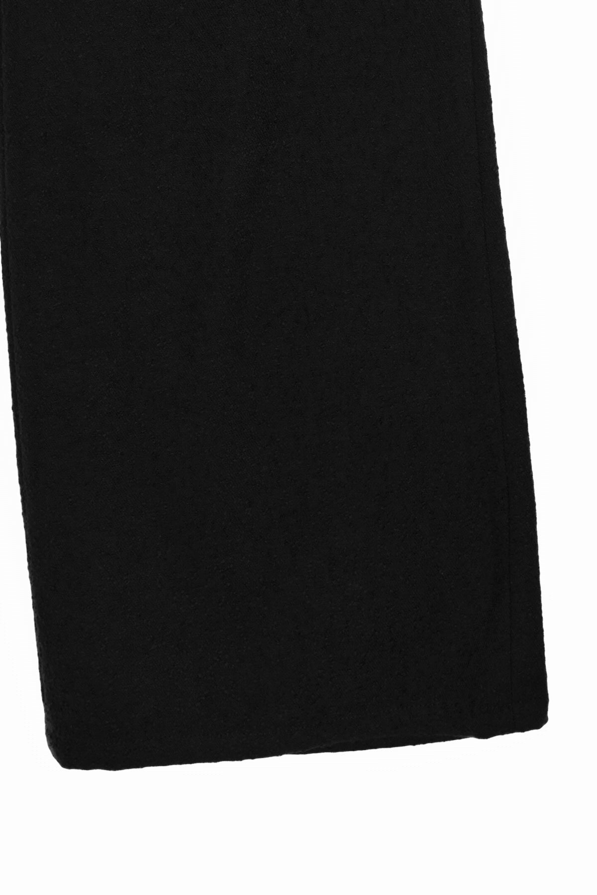 [matinkim] WAIST BUTTON POINT STRING SLIM PANTS IN BLACK