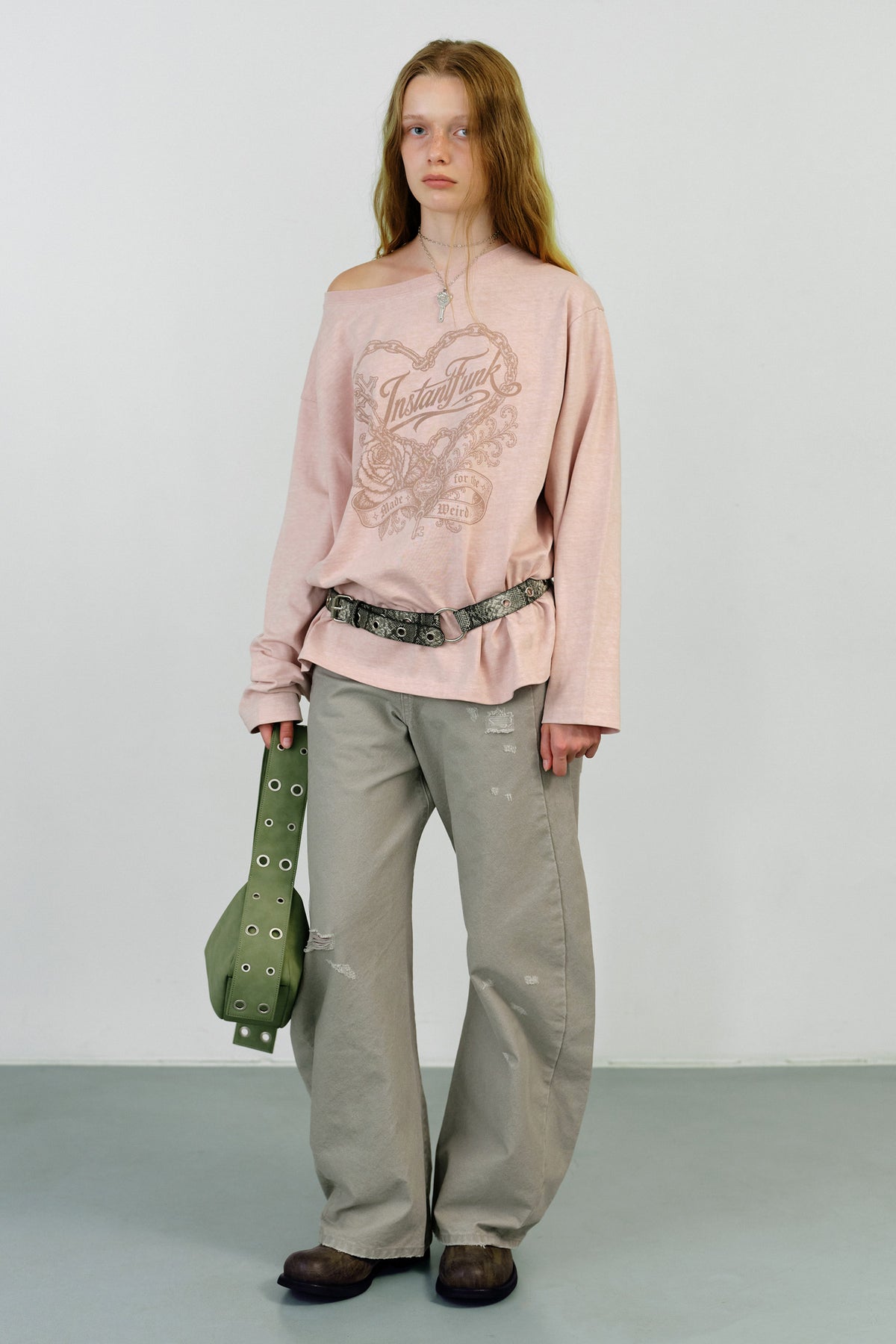 Instantfunk Oversized Heart Graphic Tee - Pink