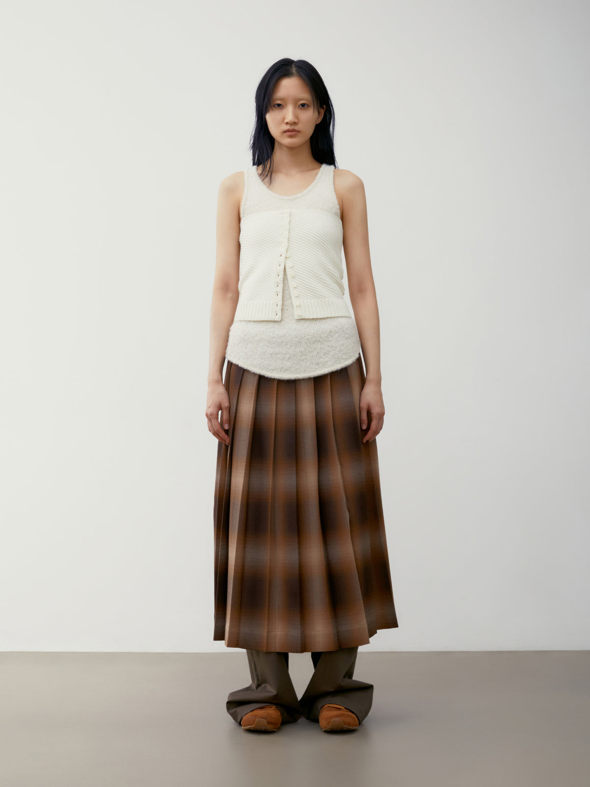 Low Classic Diagonal Button UP Bustier Ivory