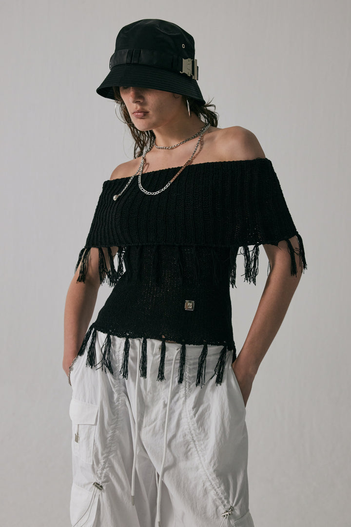 Treemingbird Tassel Open Shoulder Knit Black
