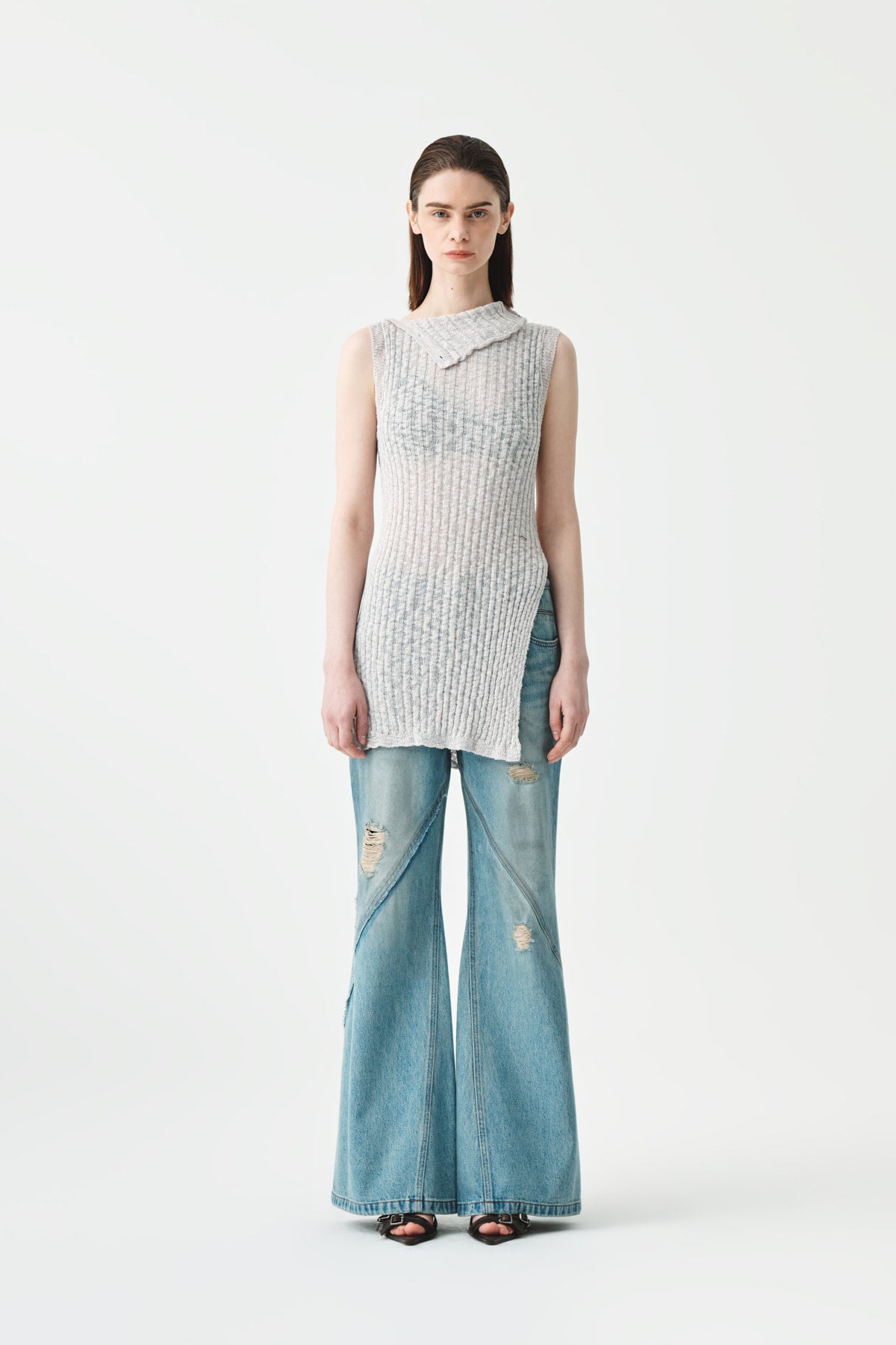 [matinkim] Side Slit Sleeveless Slub Knit Top IN Light Grey
