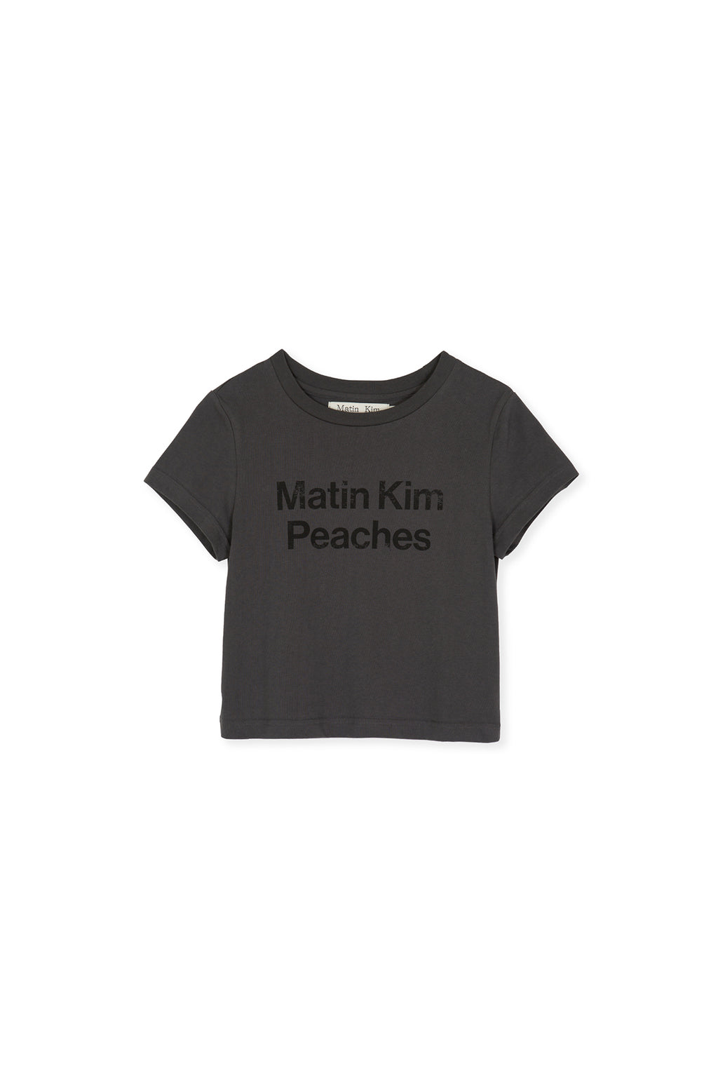 [matinkim] PEACHES LOGO GRAPHIC CROP TOP IN CHARCOAL