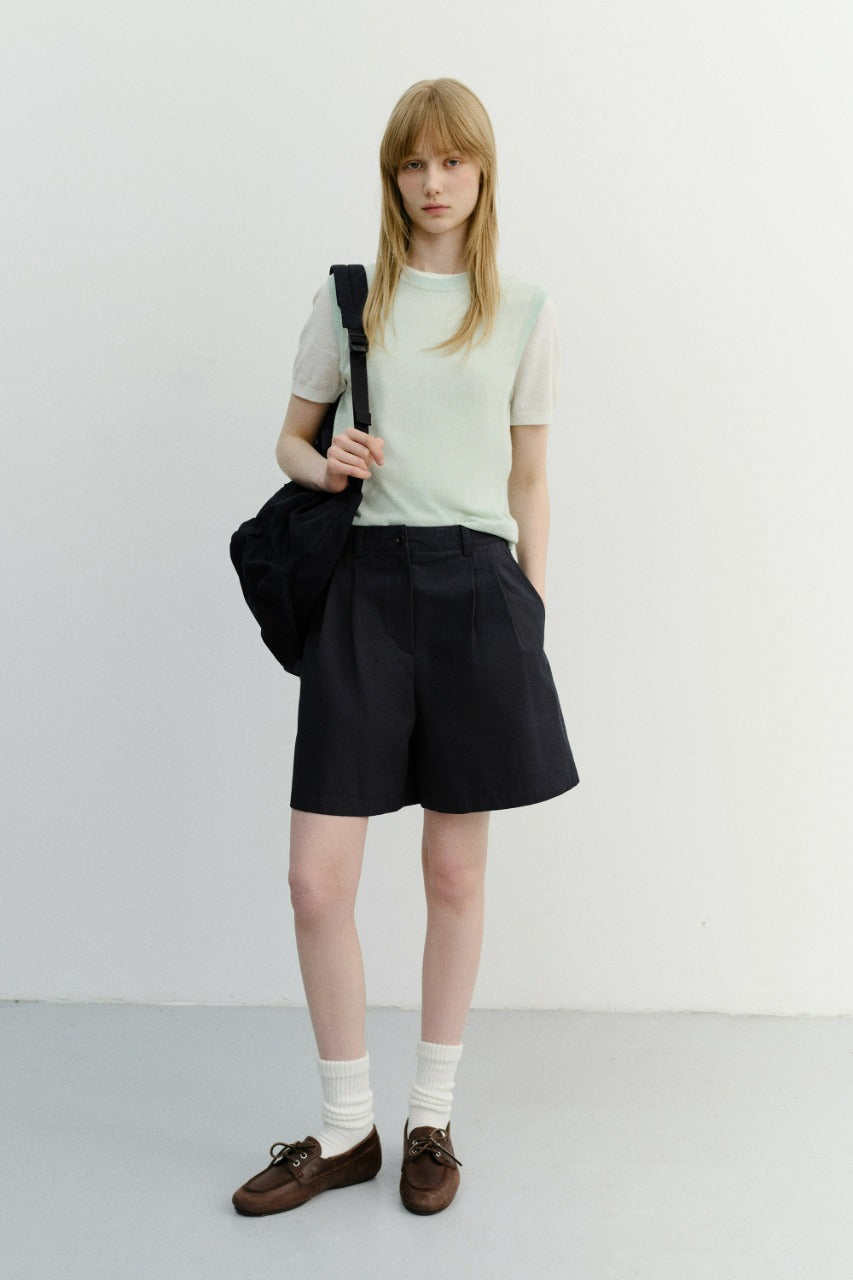 Dunst Double Pleated Bermuda Shorts Navy