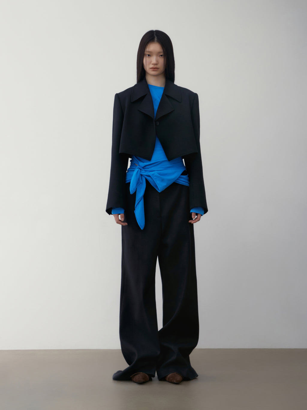 [low_classic] WOOL SHORT JACKET
BLACK