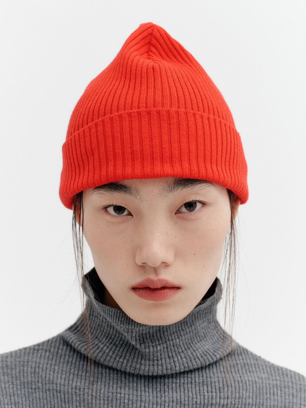 EENK Rose Detail Wool Beanie - Red