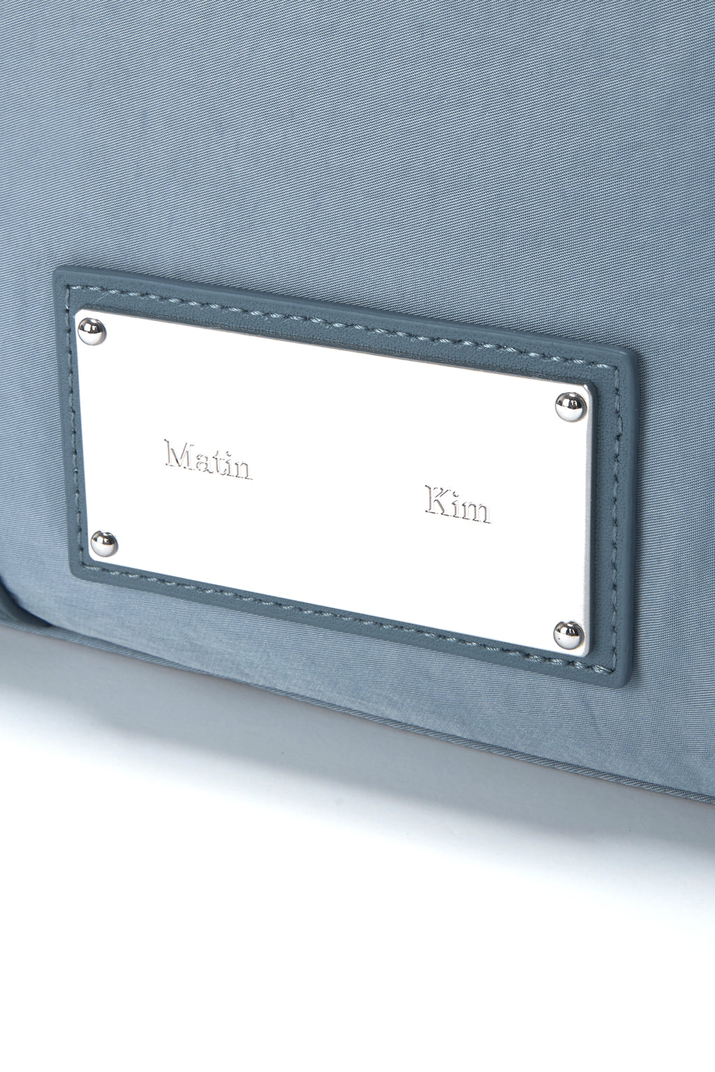 [matinkim] SPORTY TOTE BAG IN SMOKE BLUE