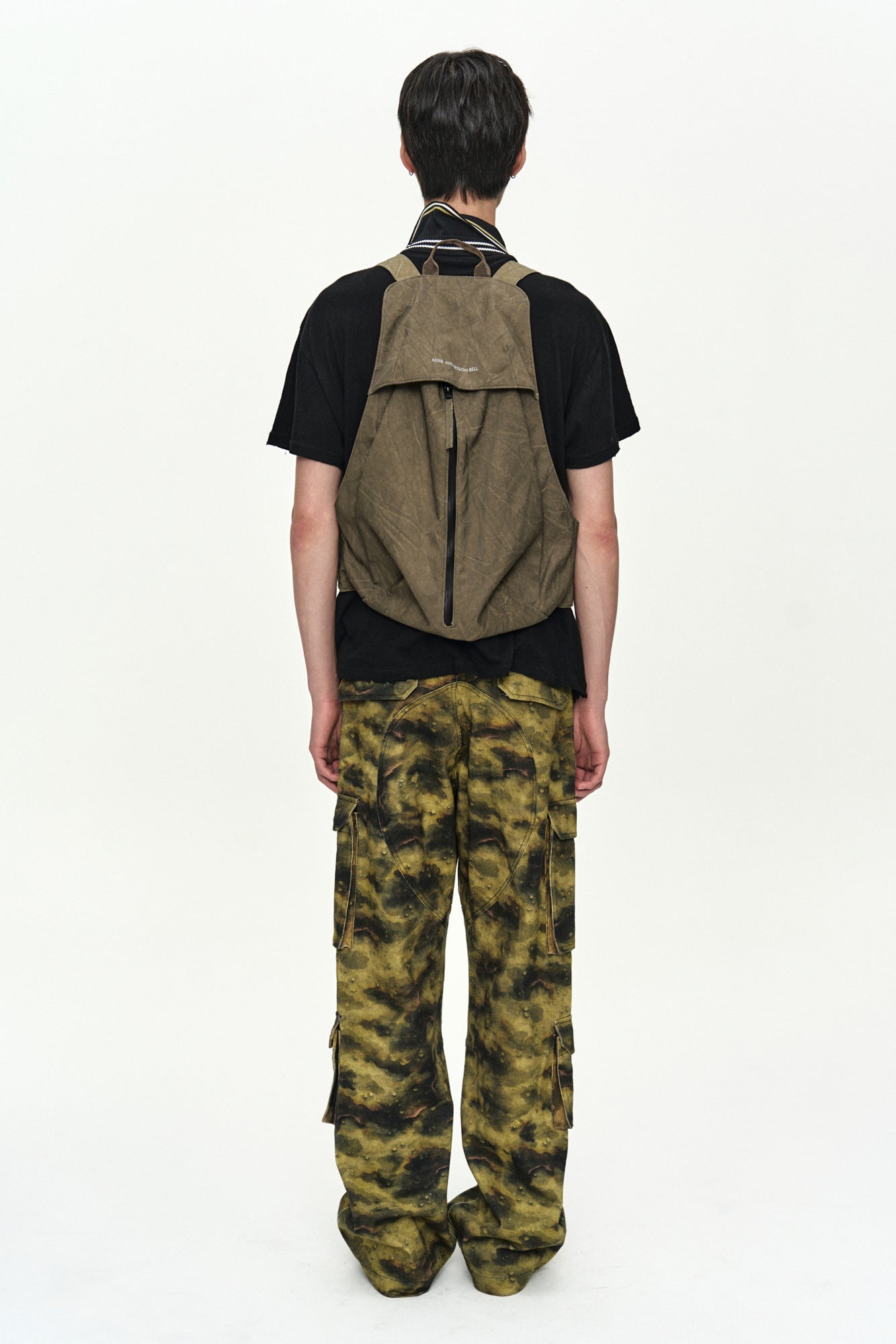 Andersson Bell Tie-Dyed Vest Backpack Khaki)