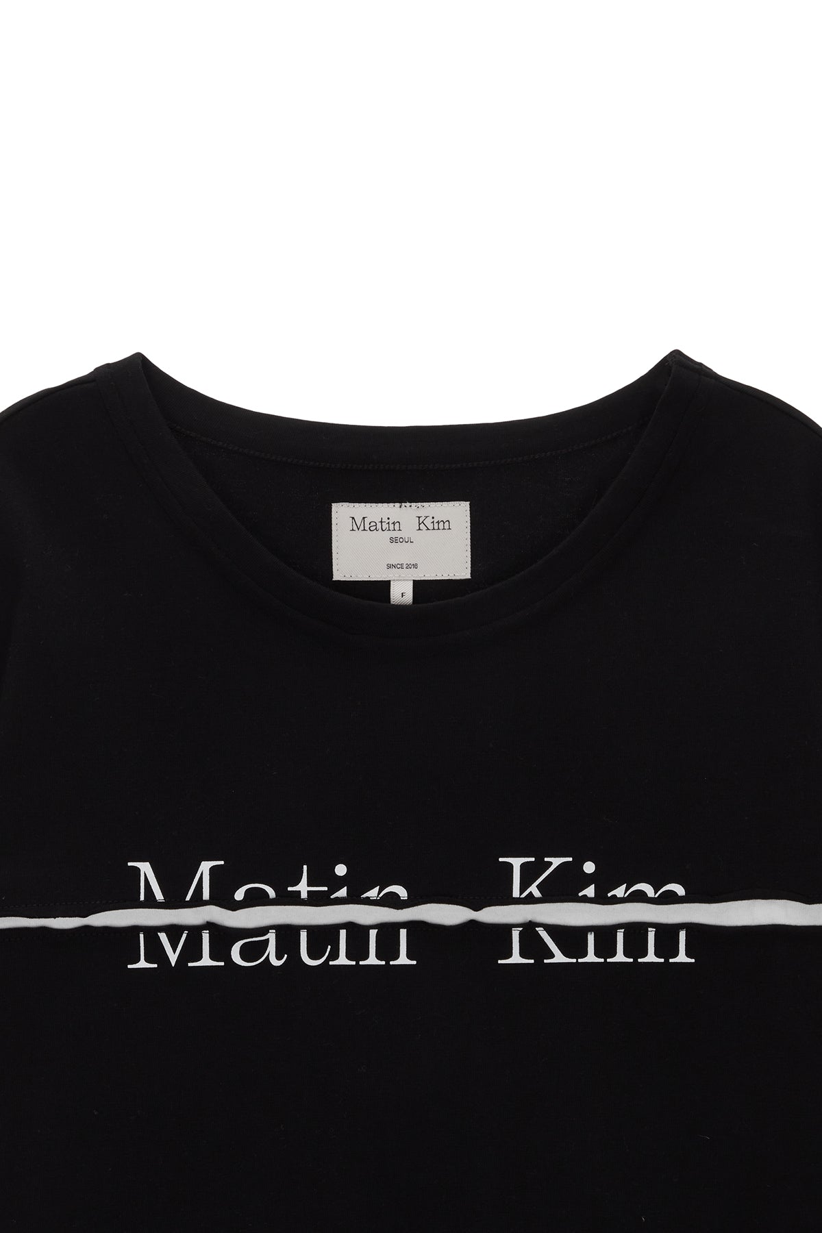 [matinkim] LOGO CUTTED LAYERED TOP IN BLACK