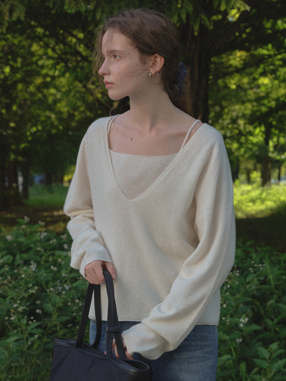 Tillidie Wool cashmere V neck knit set Ivory
