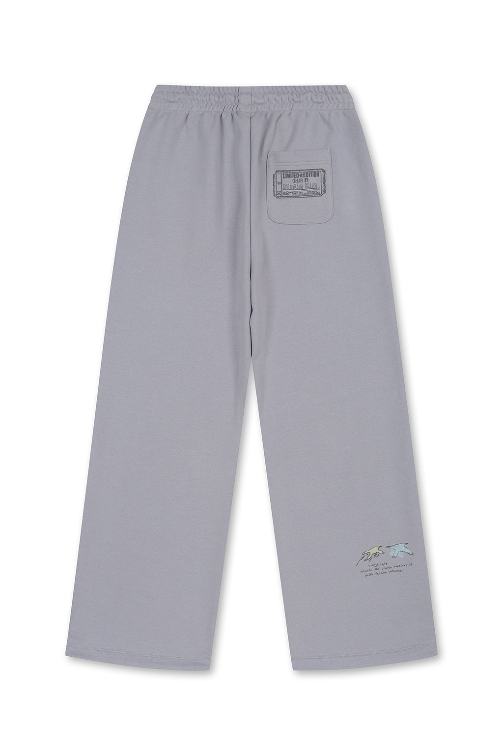 [matinkim] GRAFFITI ARTWORK SWEATPANTS IN SMOKE BLUE