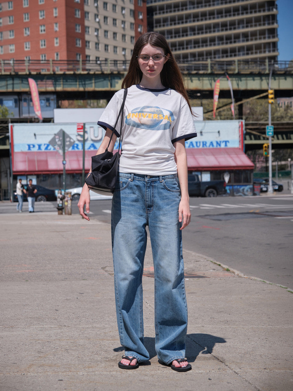 Low Classic Universal Ringer Tee Ivory
