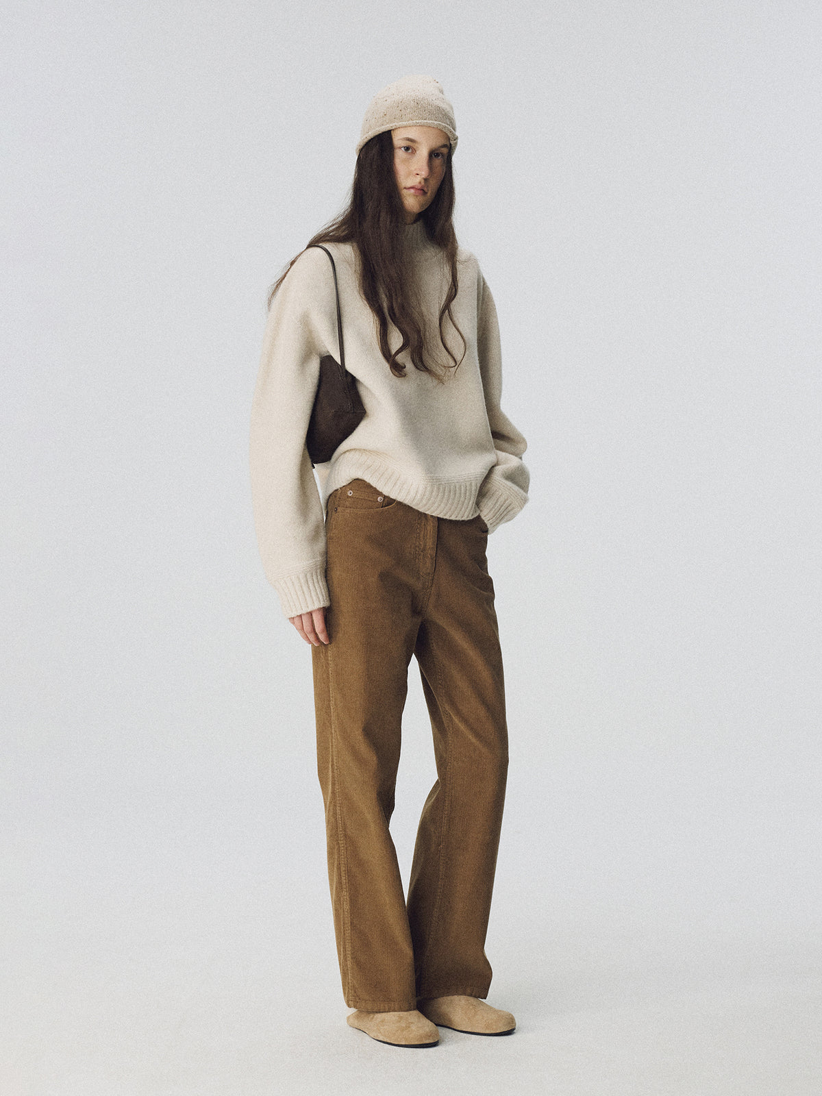 Nothing Written Cocoon corduroy pants (Camel)