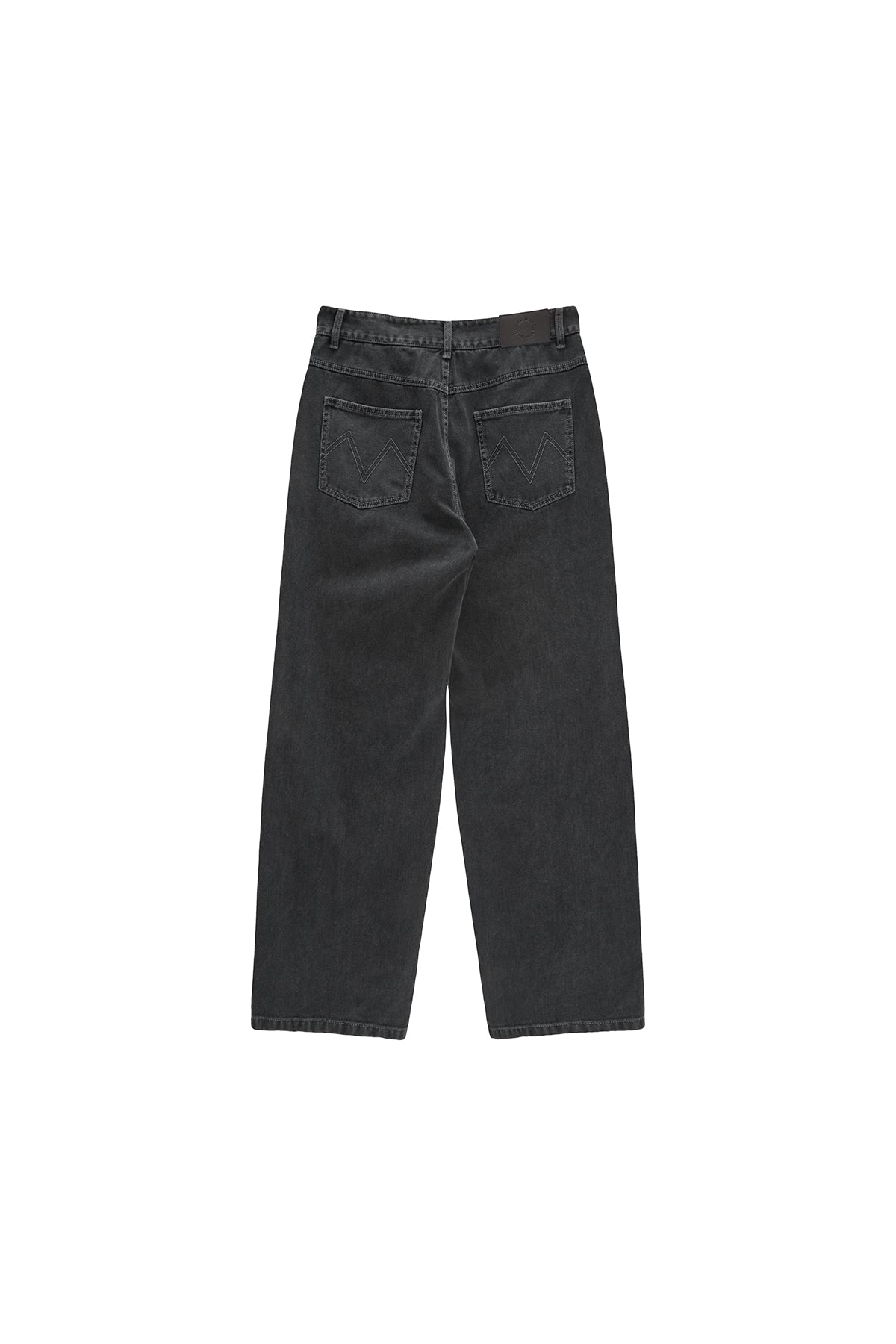 [matinkim] SIDE POINT COLOR DENIM PANTS FOR MEN IN CHARCOAL
