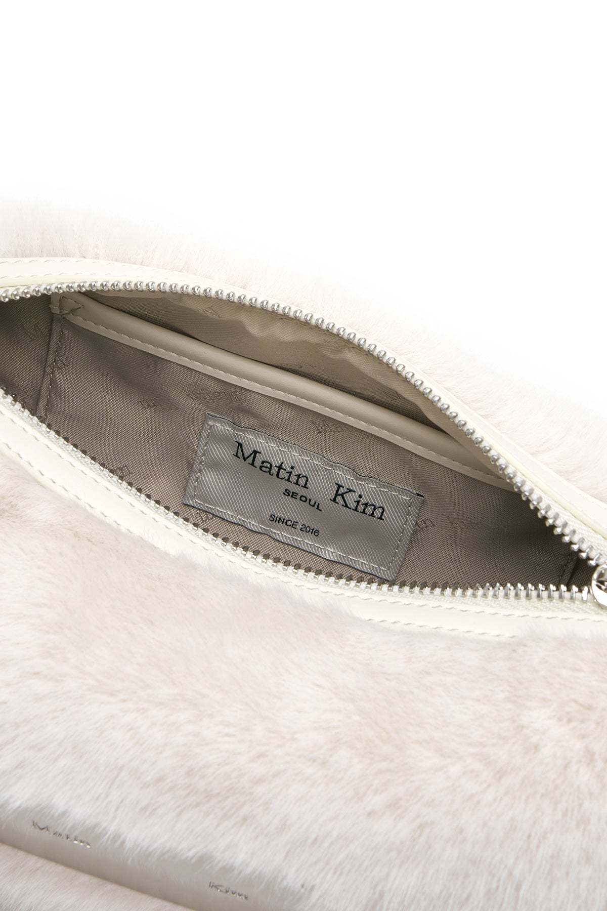 [matinkim] SOFT FUR MINI SHOULDER BAG IN IVORY
