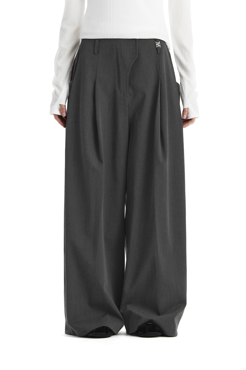 Treemingbird Side Strap Set-Up Wide Pants Charcoal