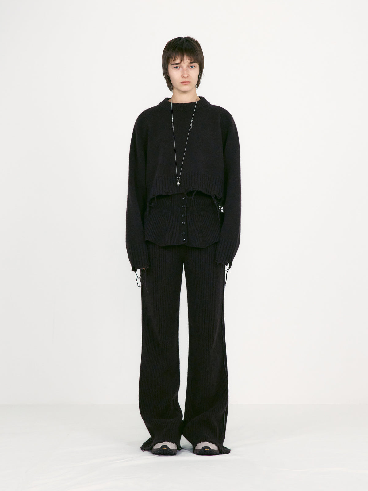Low Classic Damaged Knit Boot-Cut Pants Brown