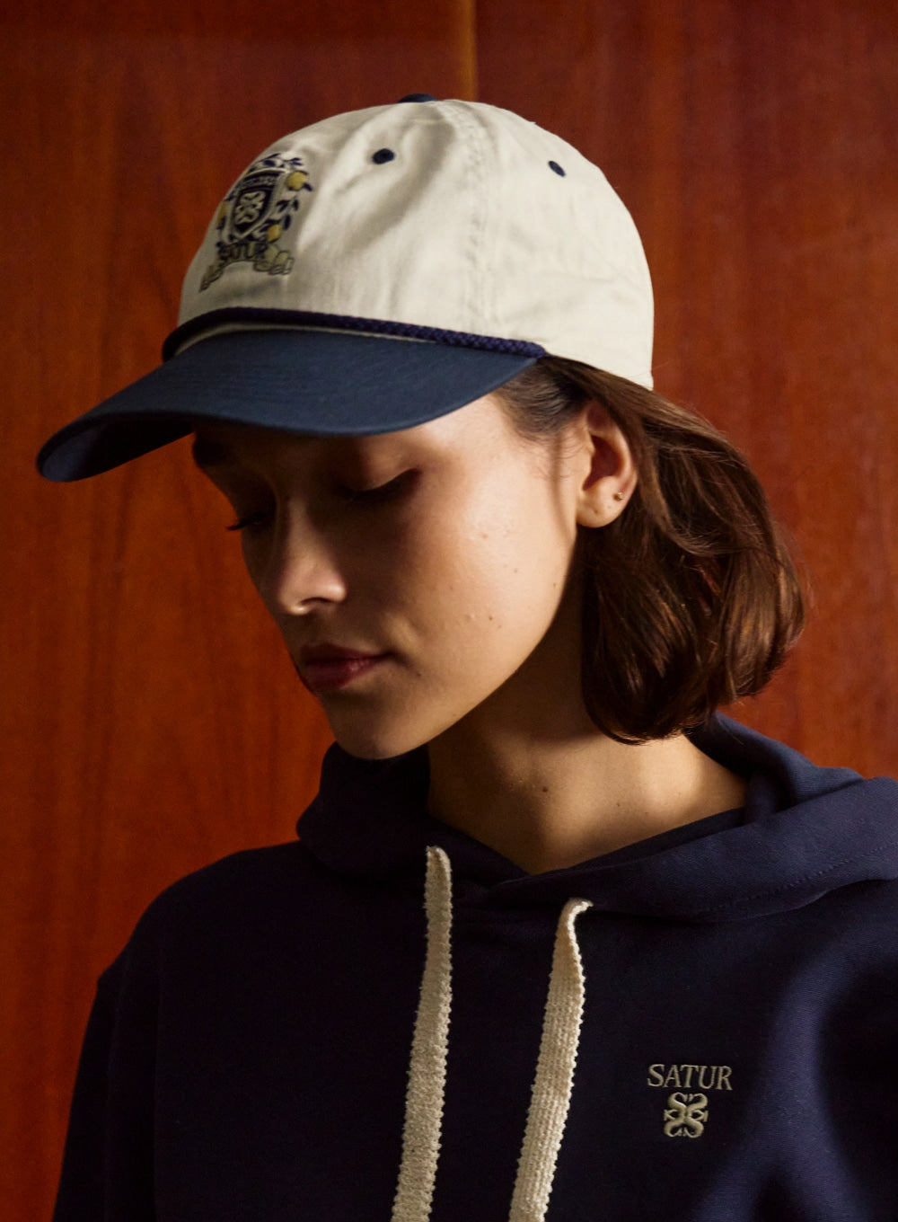 [satur] Crest Logo Loop Ball Cap - Beige