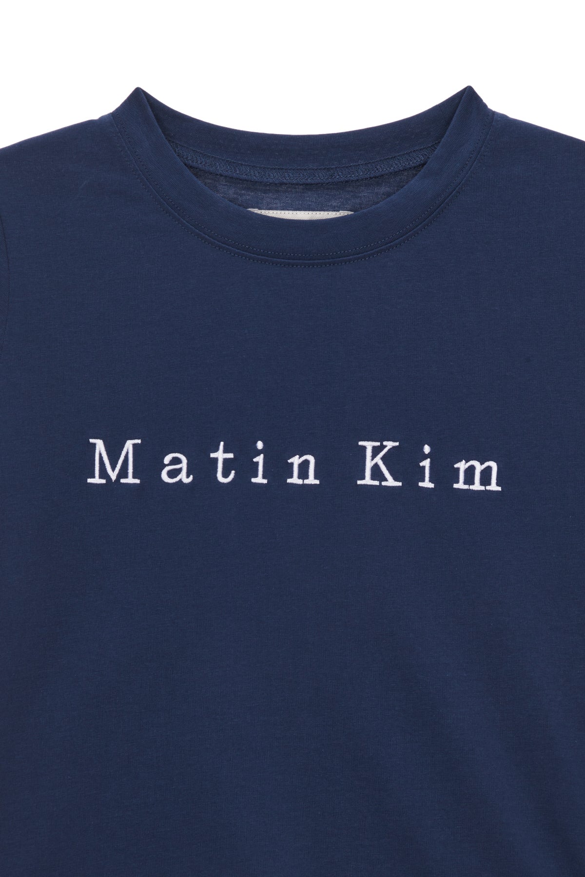 [matinkim] MATIN EMBROIDERY LOGO CROP TOP IN NAVY