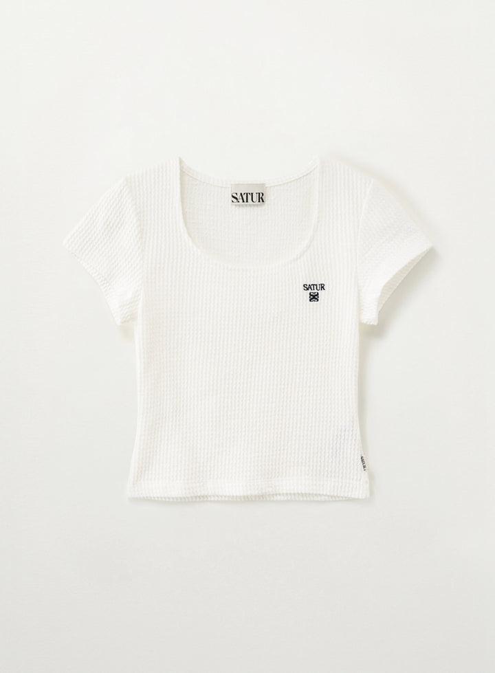 Satur (W) Square Neck Crinkle T-shirt - White