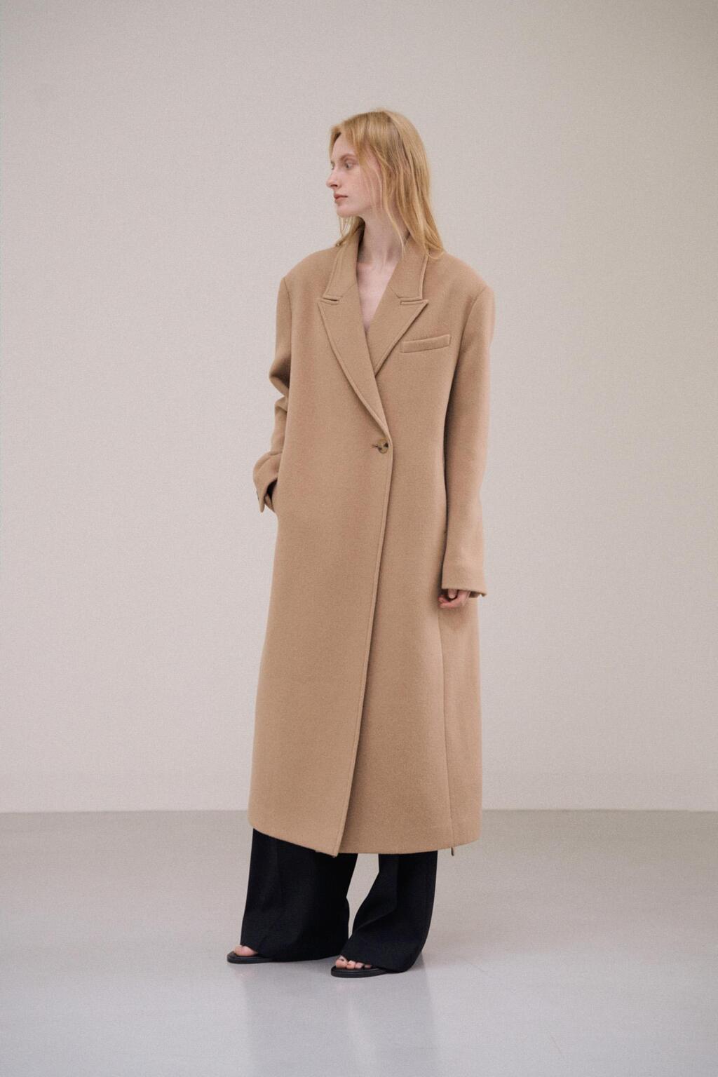 Facade Pattern Cashmere Belted Coat camel