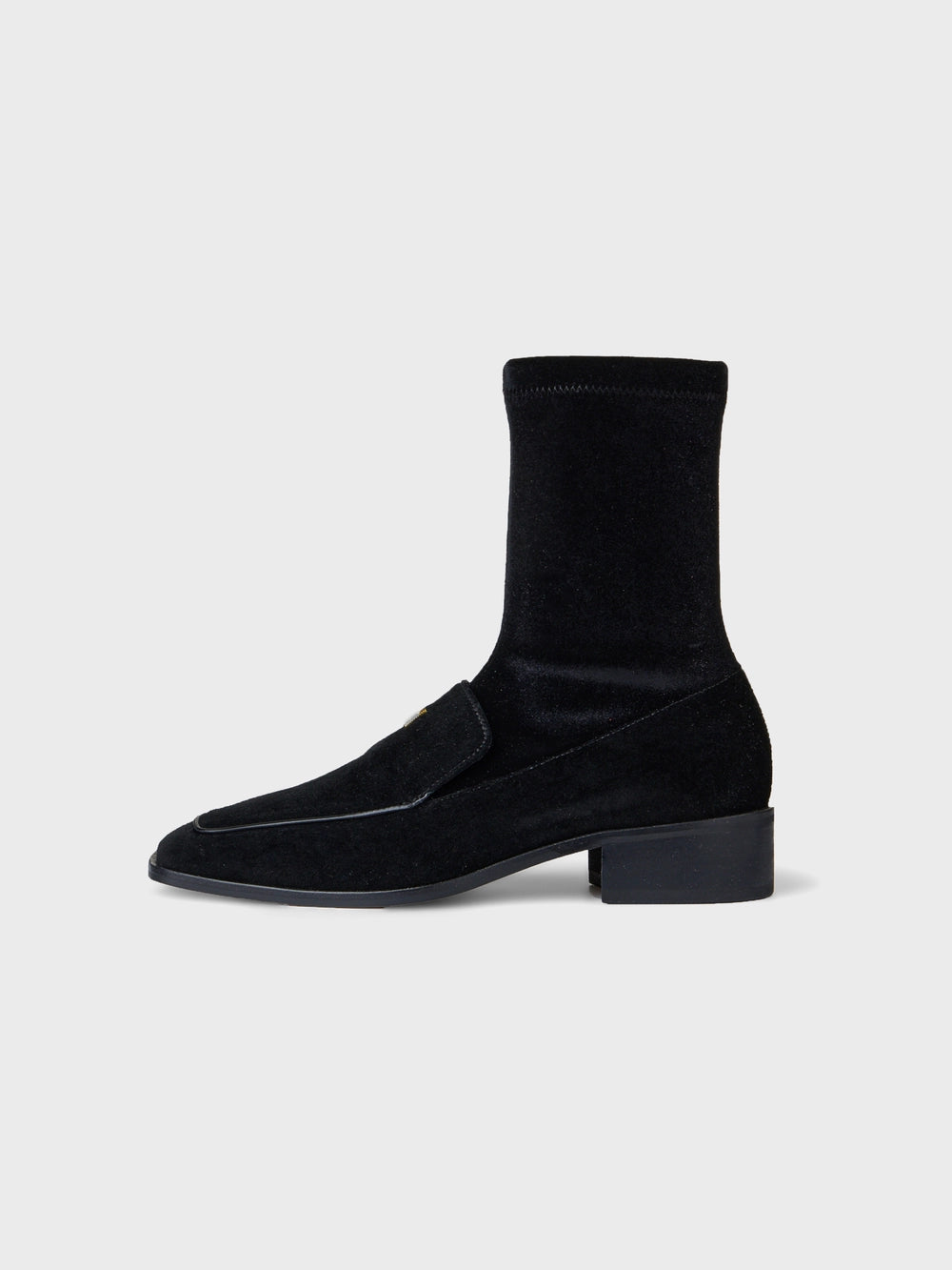 EENK Layered Texture Loafer Boots - Black