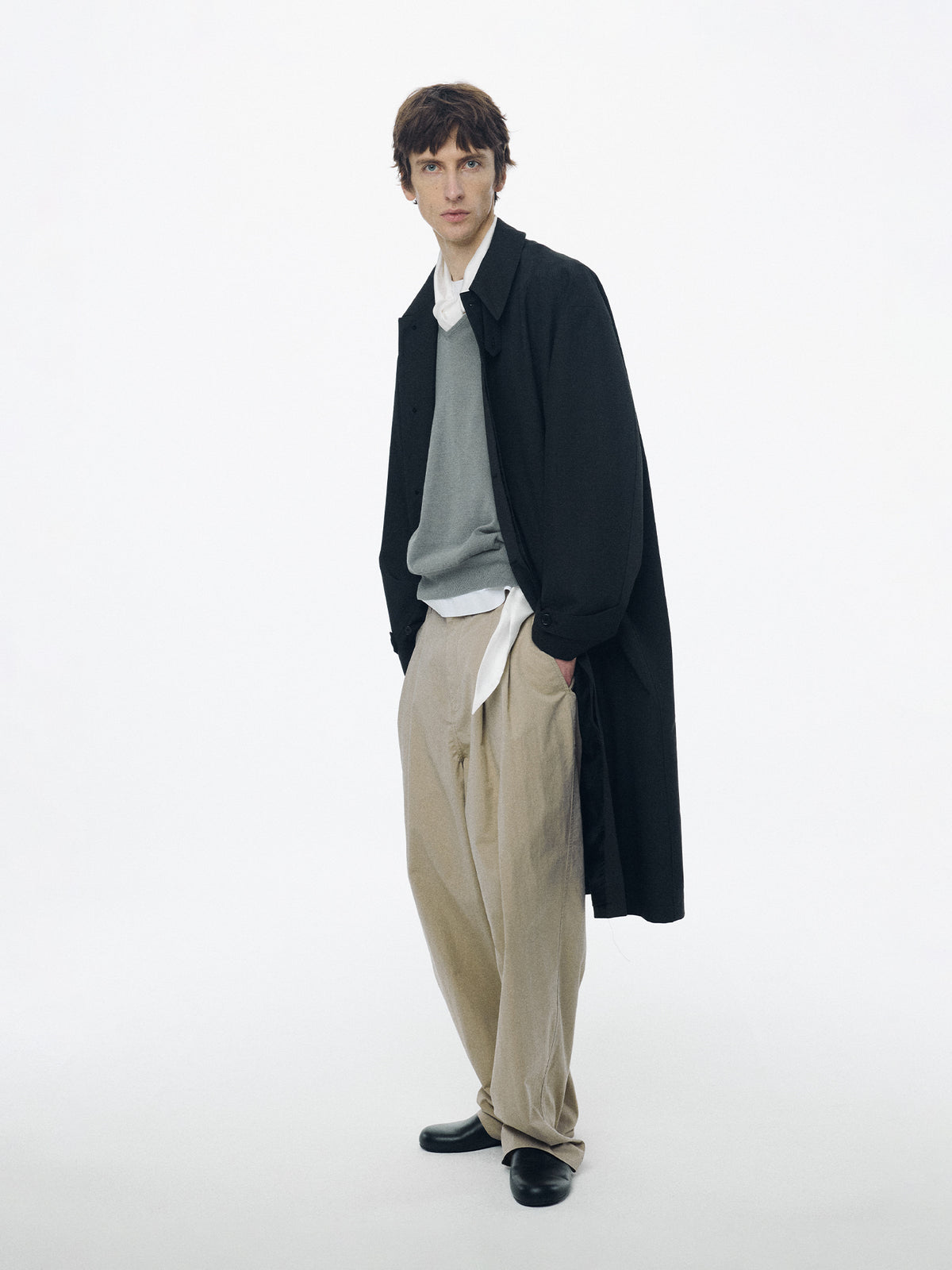 Nothing Written Double pleat trousers (Beige)