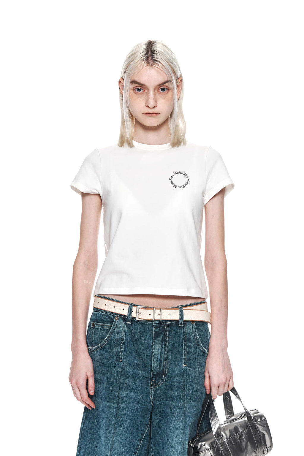 [matinkim] MATIN CIRCLE LOGO CROP TOP IN WHITE