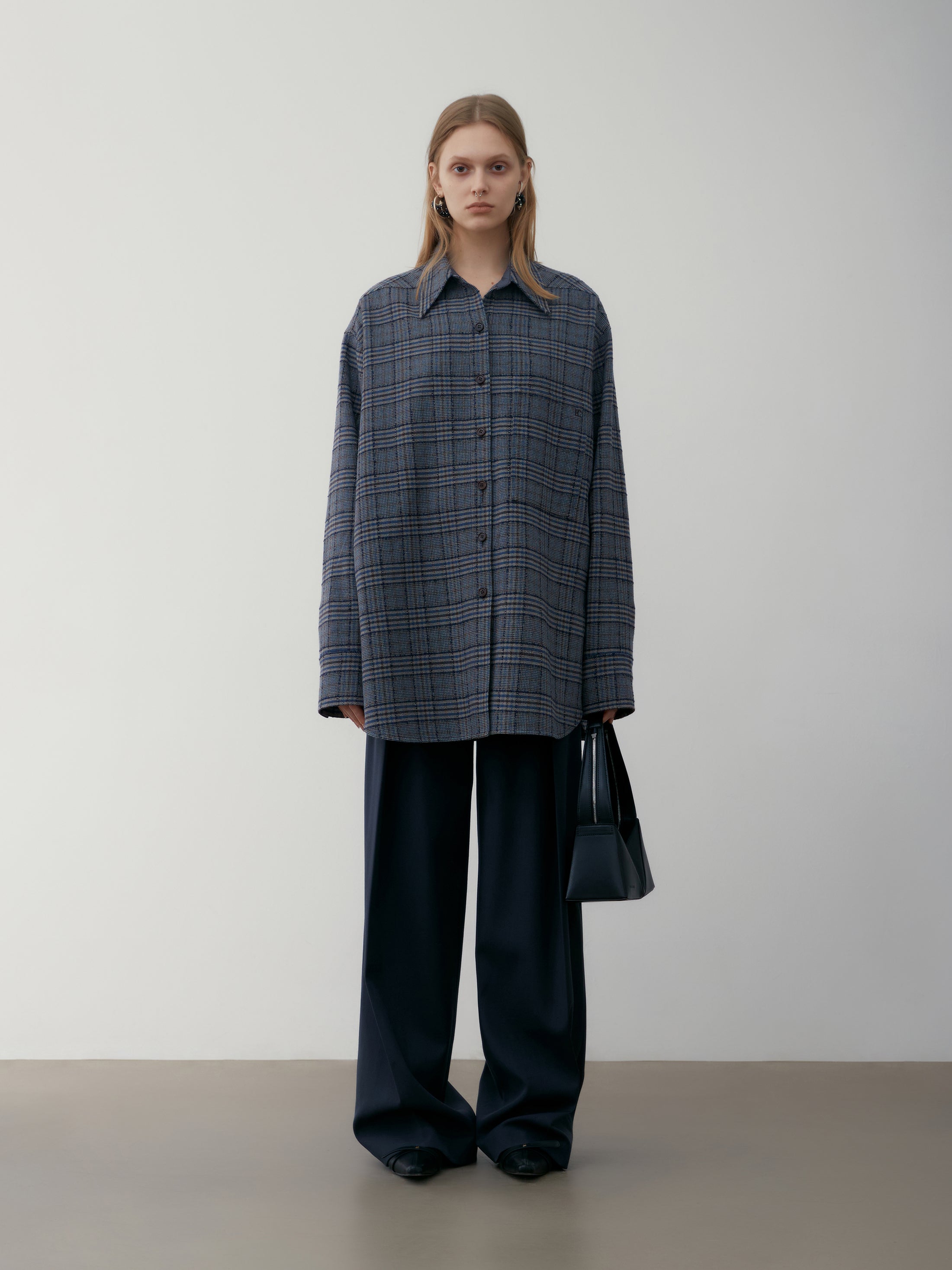 [low_classic] WOOL CHECK SHIRT
BLUE