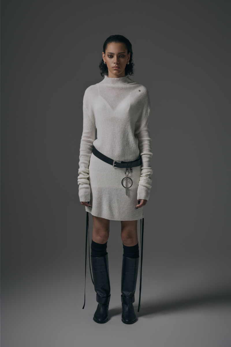Treemingbird Alpaca Half-Turtleneck Long Knit Ivory